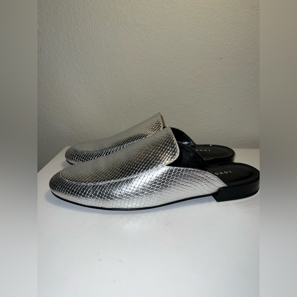 Women’s LONGCHAMP Silver Leather Mules Flats Slides Shoes Sz 40 - Picture 3 of 7